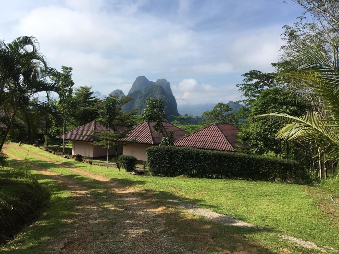 Khao Sok Hill Top Resort Khao Sok National Park Exterior photo